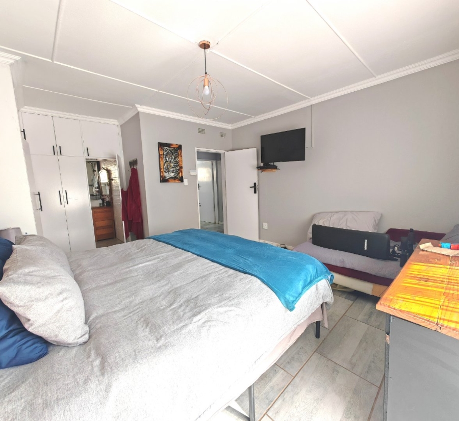 4 Bedroom Property for Sale in Uitsig Free State
